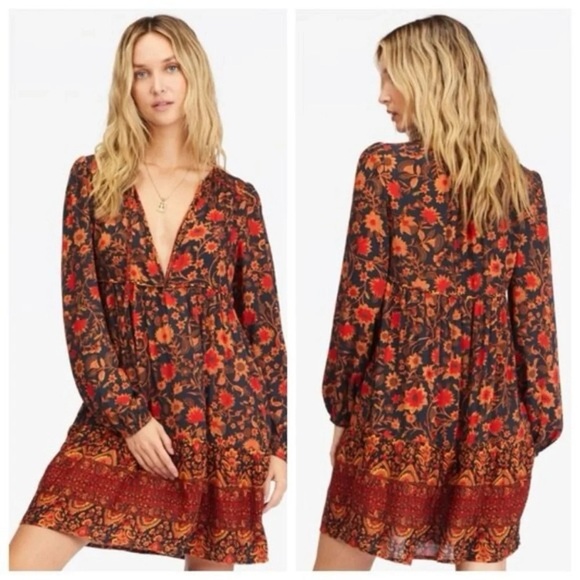Billabong Dresses & Skirts - BILLABONG Hearts Desire Long Sleeve Mini Dress Medium
